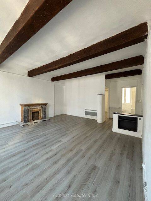 Appartement 3 pièces 64 m² · à Marseille 1er Arrondissement · 64 m² · 1 090 €/mois