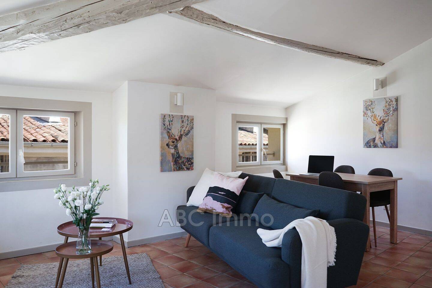 Appartement 2 pièces 46 m² · à Aix-en-Provence · 45,5 m² · 900 €/mois