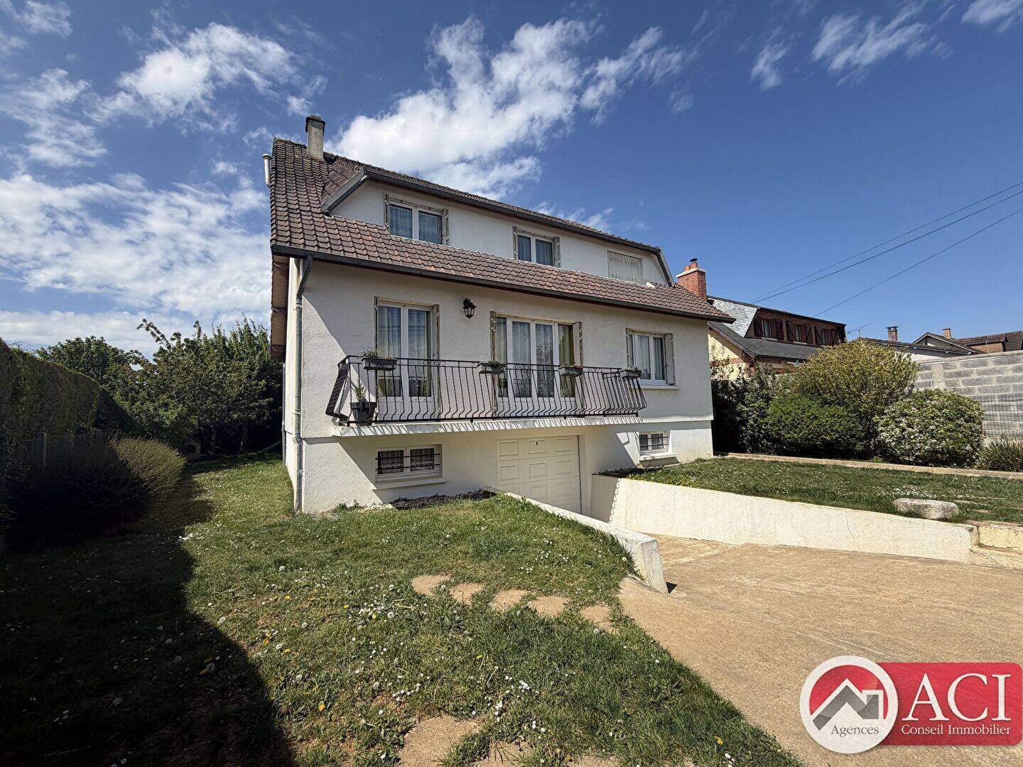 Maison 7 pièces 148 m² · à Bornel · 148 m² · 320 000 €