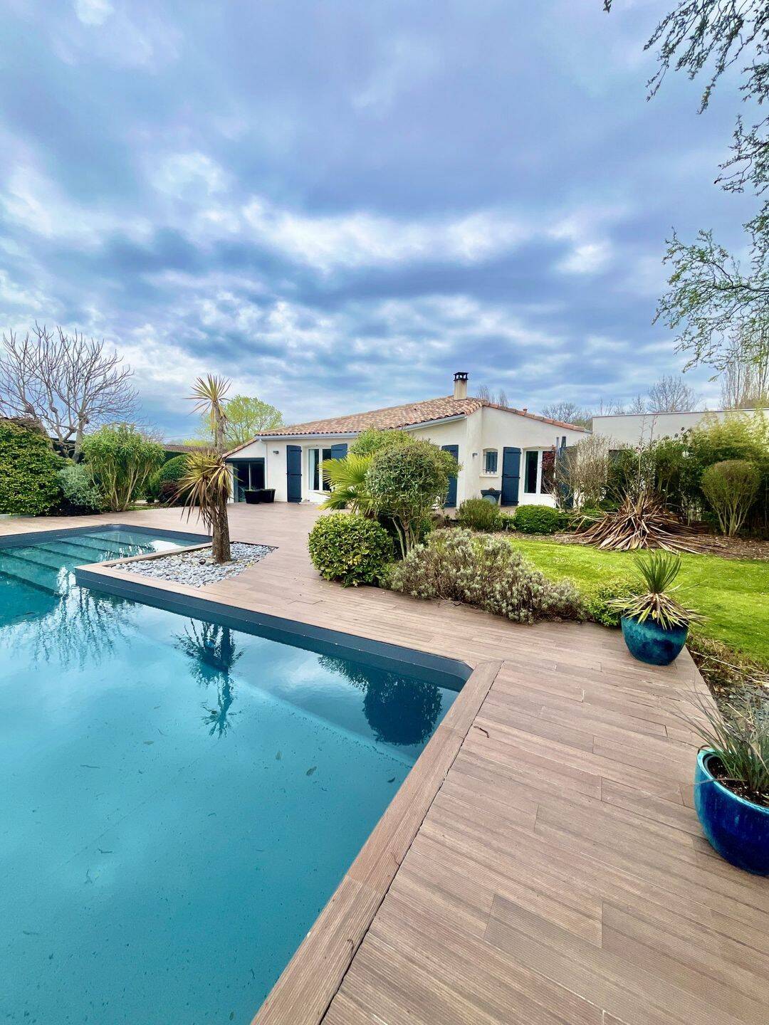 Maison 6 pièces 174 m² · à Bouloc · 174 m² · 649 000 €