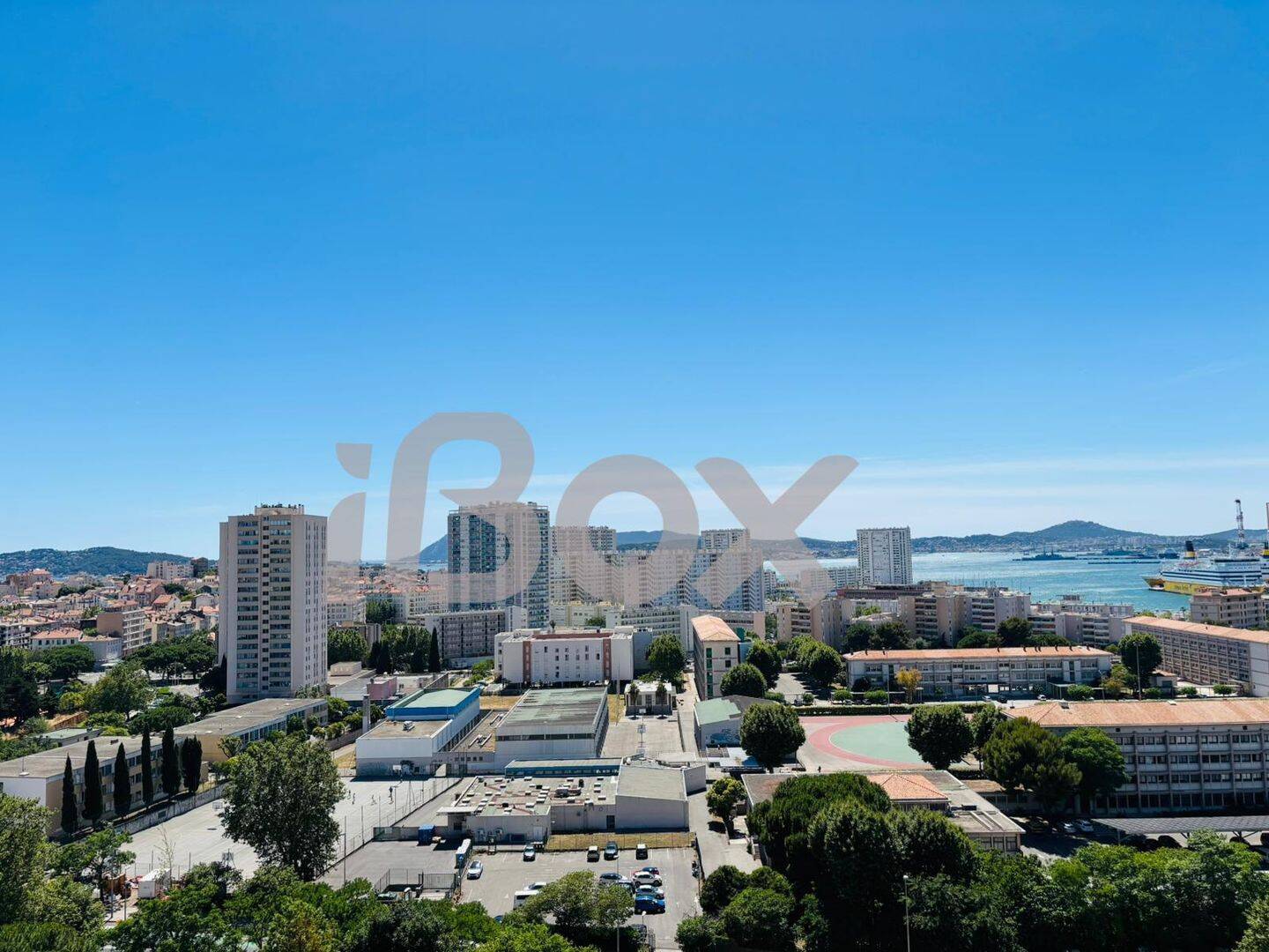 Appartement 4 pièces 94 m² · à Toulon · 93,6 m² · 253 000 €