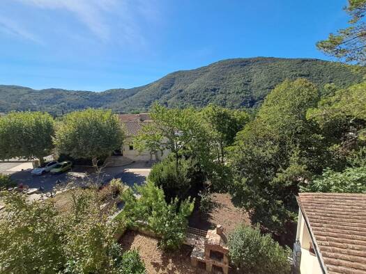 Immeuble à vendre 199 000 € 405 m² Saint-Florent-sur-Auzonnet 30960