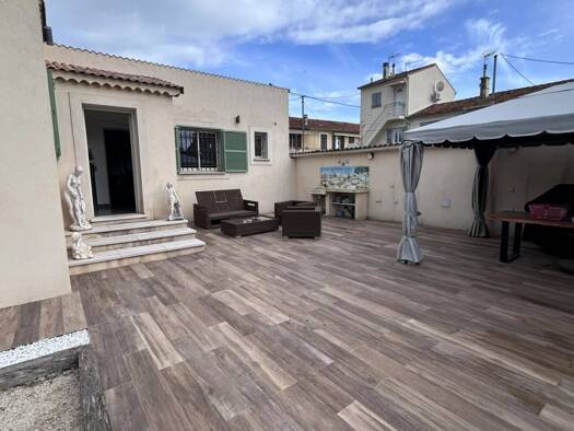 Villa en viager occupé Bouquet 570 000 € 4 pièces 3 chambres 90 m² 650 m² de terrain Cros de Cagnes-RN Cagnes-sur-Mer 06800