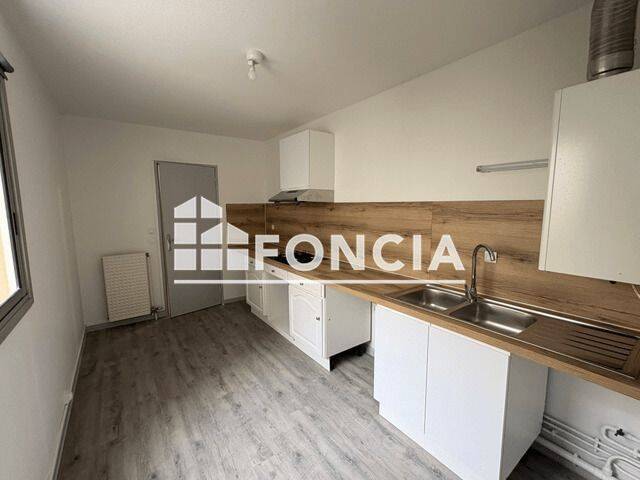Appartement 2 pièces 50 m² · à Pau · 50 m² · 585 €