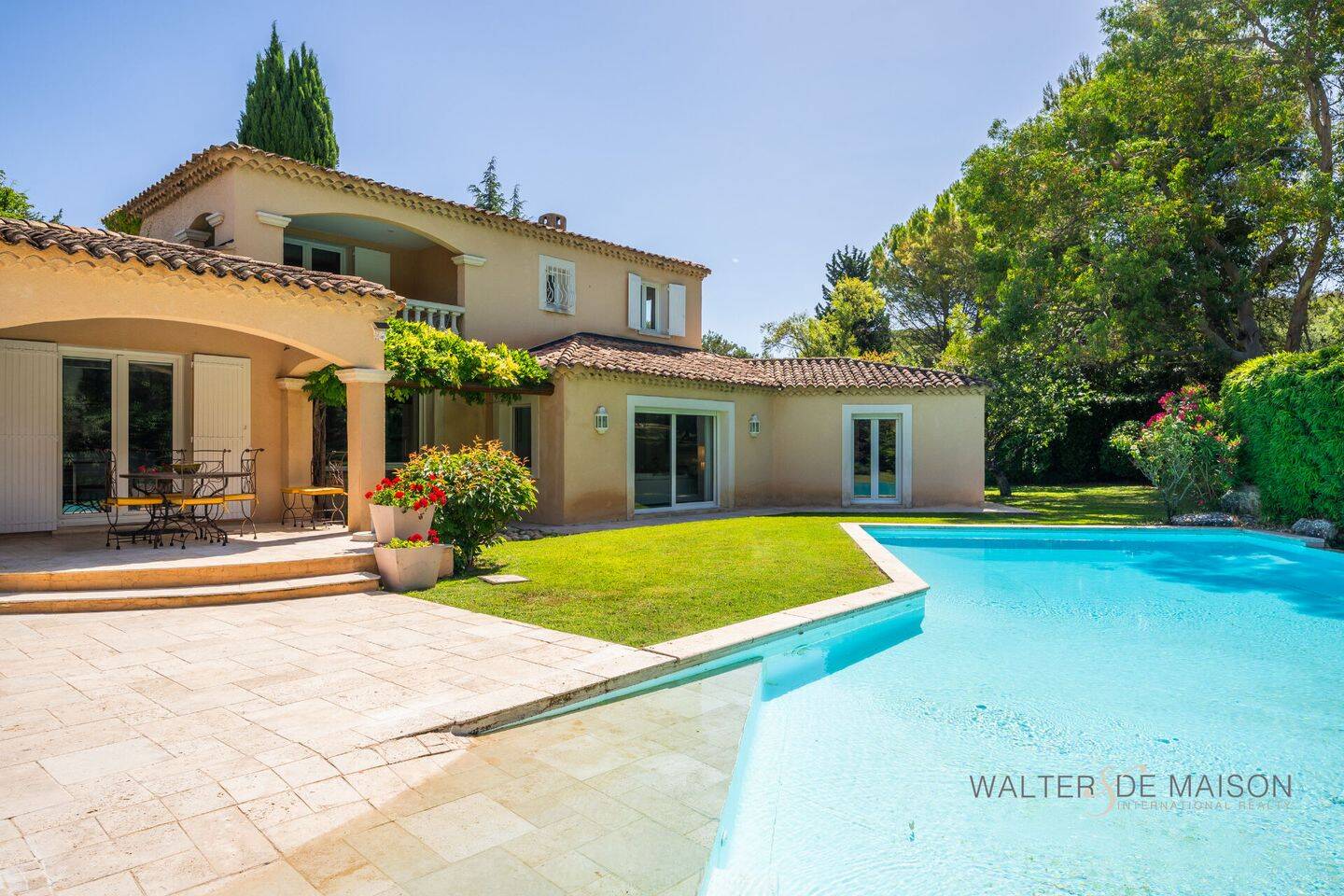Maison 8 pièces 202 m² · à Aix-en-Provence · 202 m² · 1 790 000 €