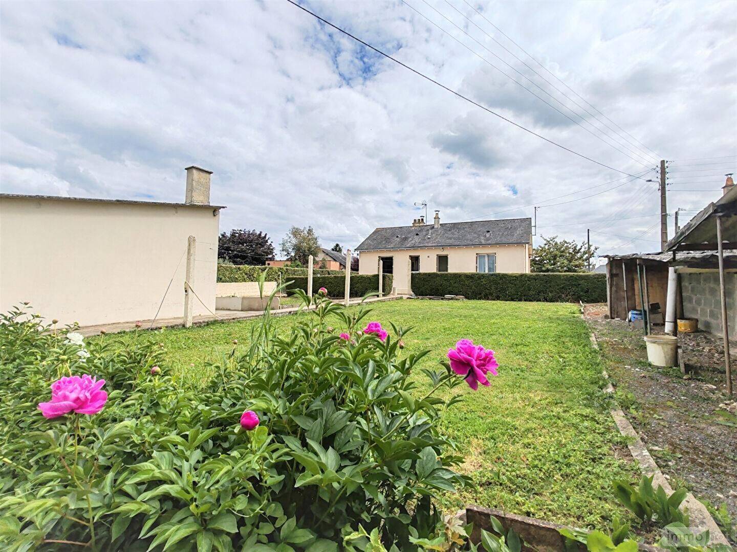 Maison 3 pièces 66 m² · à Louresse-Rochemenier · 66 m² · 158 000 €
