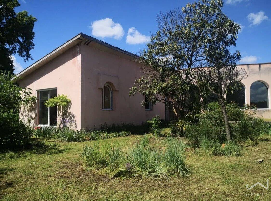 Maison 7 pièces 440 m² · à Villenave-d'Ornon · 440 m² · 675 000 €