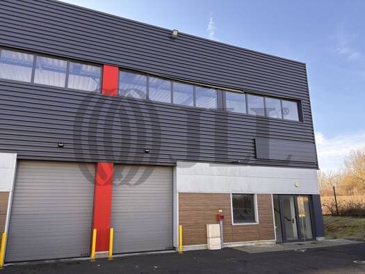 Local d'activités à louer 3 095 € 488 m² d'espace de stockage divisible Famars 59300