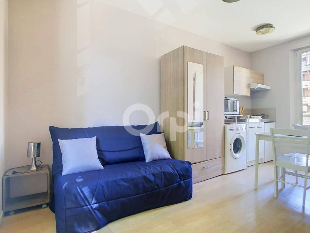 Appartement 1 pièce 15 m² · à Brive-la-Gaillarde · 15 m² · 420 €