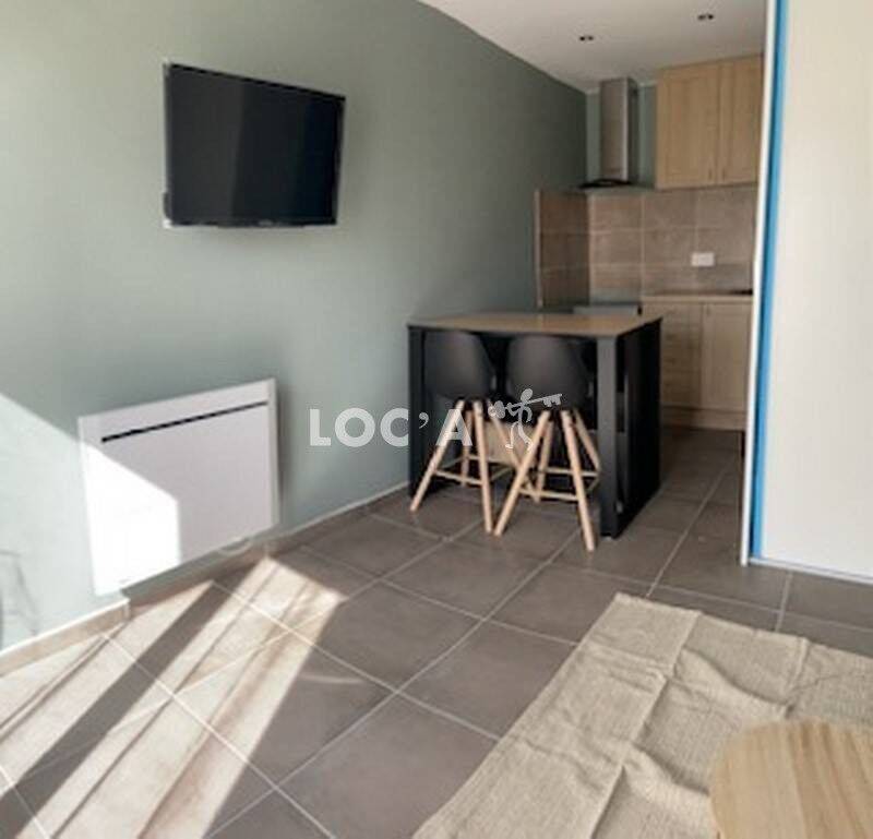 Appartement 1 pièce 22 m² · à Saint-Fons · 22 m² · 590 €