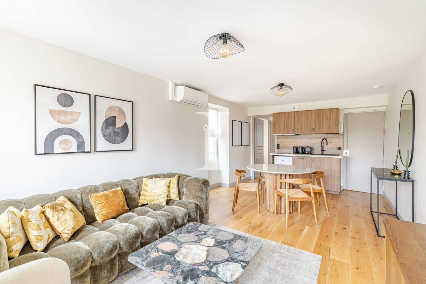 Appartement 2 pièces 39 m² · à Paris 8ème Arrondissement · 38,8 m² · 609 000 €