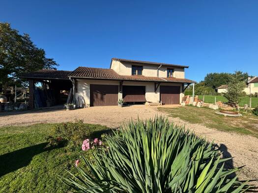 Parking à vendre 159 000 € 150 m² Saint-Jean-sur-Veyle 01290