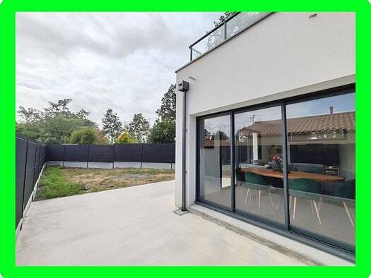 Maison à vendre 349 900 € 5 pièces 3 chambres 106 m² 420 m² de terrain Sainte-Pazanne 44680