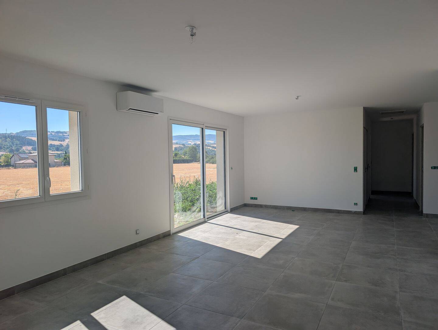 Maison 4 pièces 90 m² · à Sain-Bel · 90 m² · 1 315 €