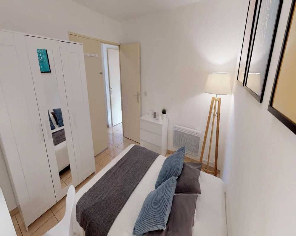 Appartement 4 pièces 70 m² · à Lille · 70 m² · 560 €/mois