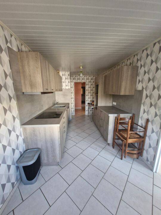 Appartement 4 pièces 76 m² · à Troyes · 76 m² · 720 €/mois