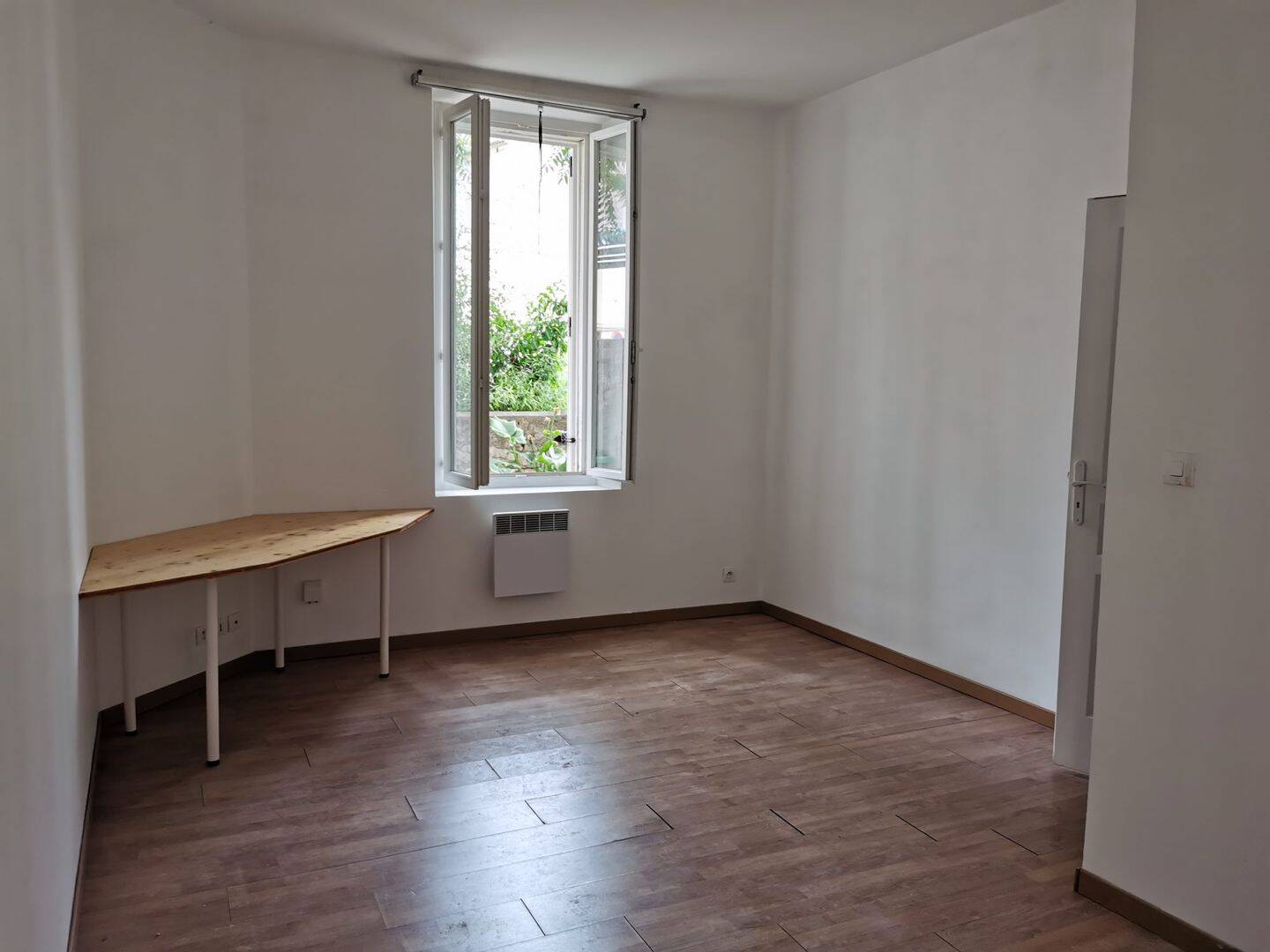 Appartement 1 pièce 24 m² · à Toulon · 24,4 m² · 388 €