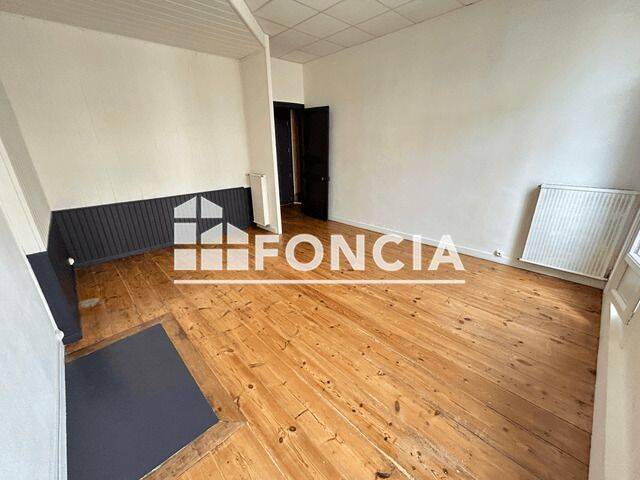 Appartement 2 pièces 49 m² · à Rochefort · 48,7 m² · 651 €