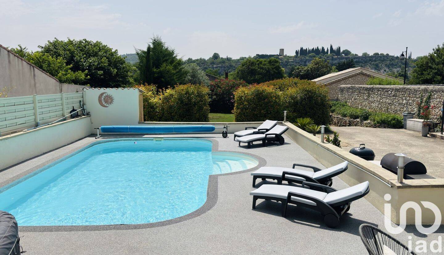 Maison 9 pièces 206 m² · à Saint-Martin-d'Ardèche · 206 m² · 430 000 €