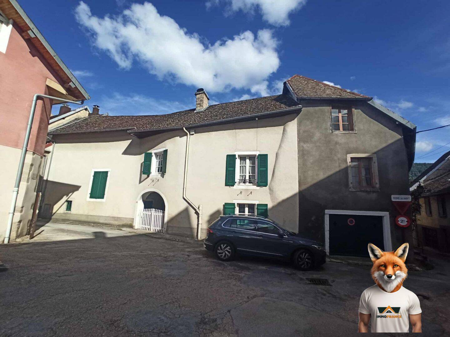 Maison 9 pièces 200 m² · à Mouthier-Haute-Pierre · 200 m² · 174 900 €
