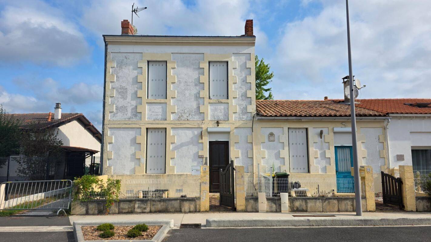 Maison 9 pièces 163 m² · à Hourtin · 163 m² · 475 000 €