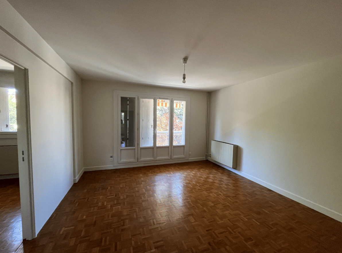 Appartement 2 pièces 52 m² · à Lyon 8ème Arrondissement · 52,4 m² · 825 €
