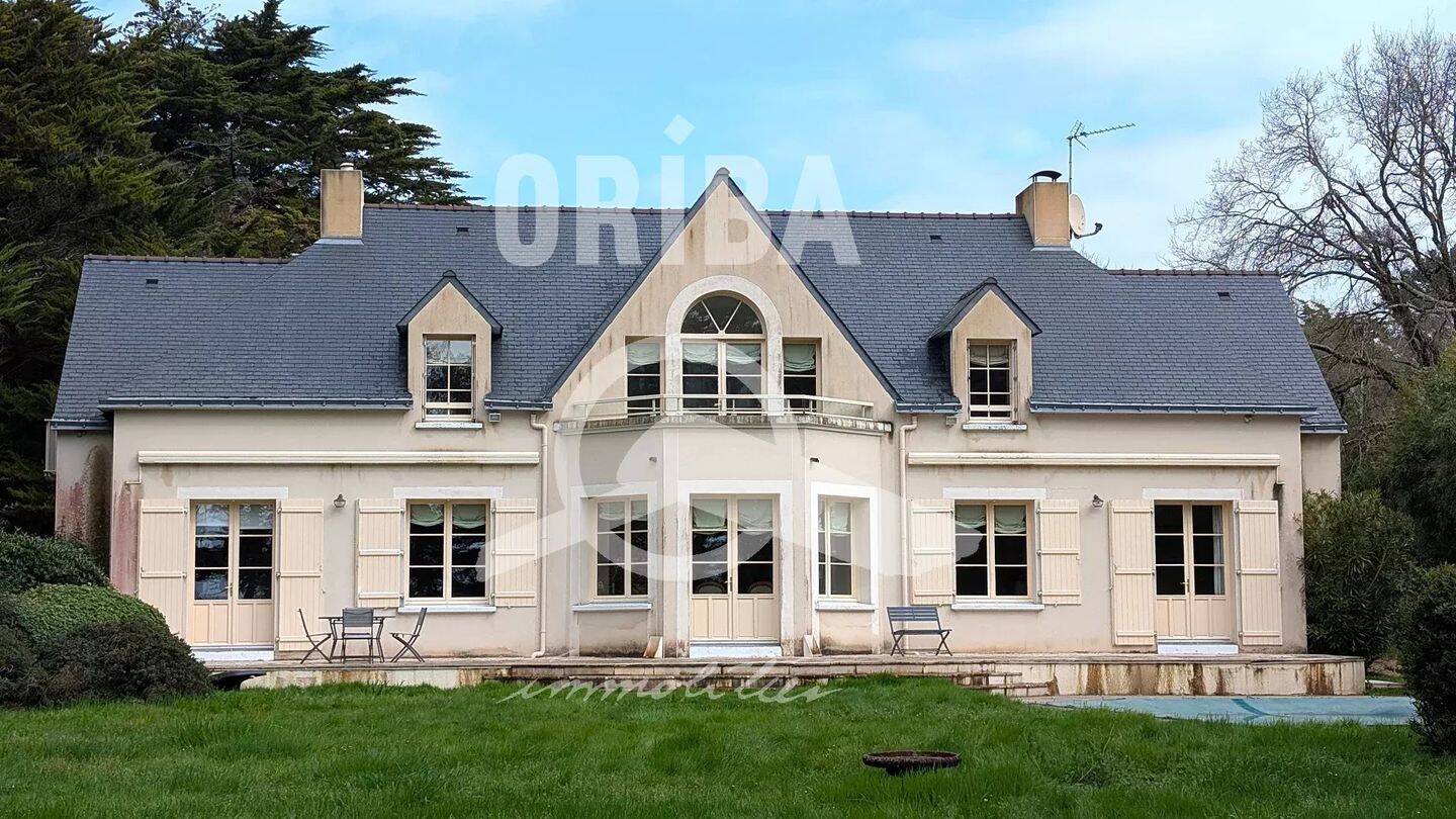 Maison 9 pièces 275 m² · à La Baule-Escoublac · 274,9 m² · 1 150 000 €