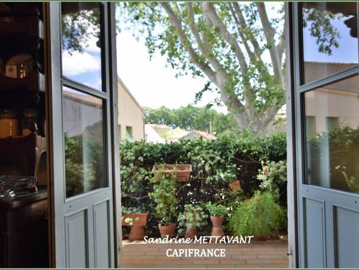 Maison à vendre 378 000 € 10 pièces 4 chambres 295 m² 230 m² de terrain Saint-Thibéry 34630