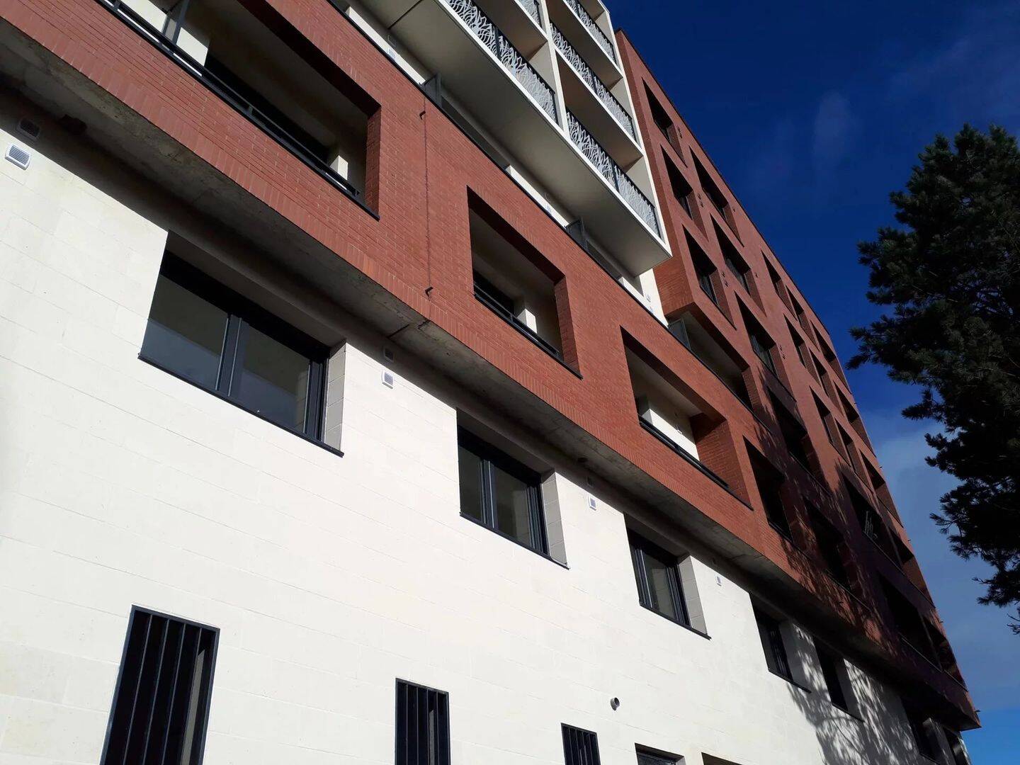 Appartement 2 pièces 44 m² · à Rouen · 44,4 m² · 593 €/mois