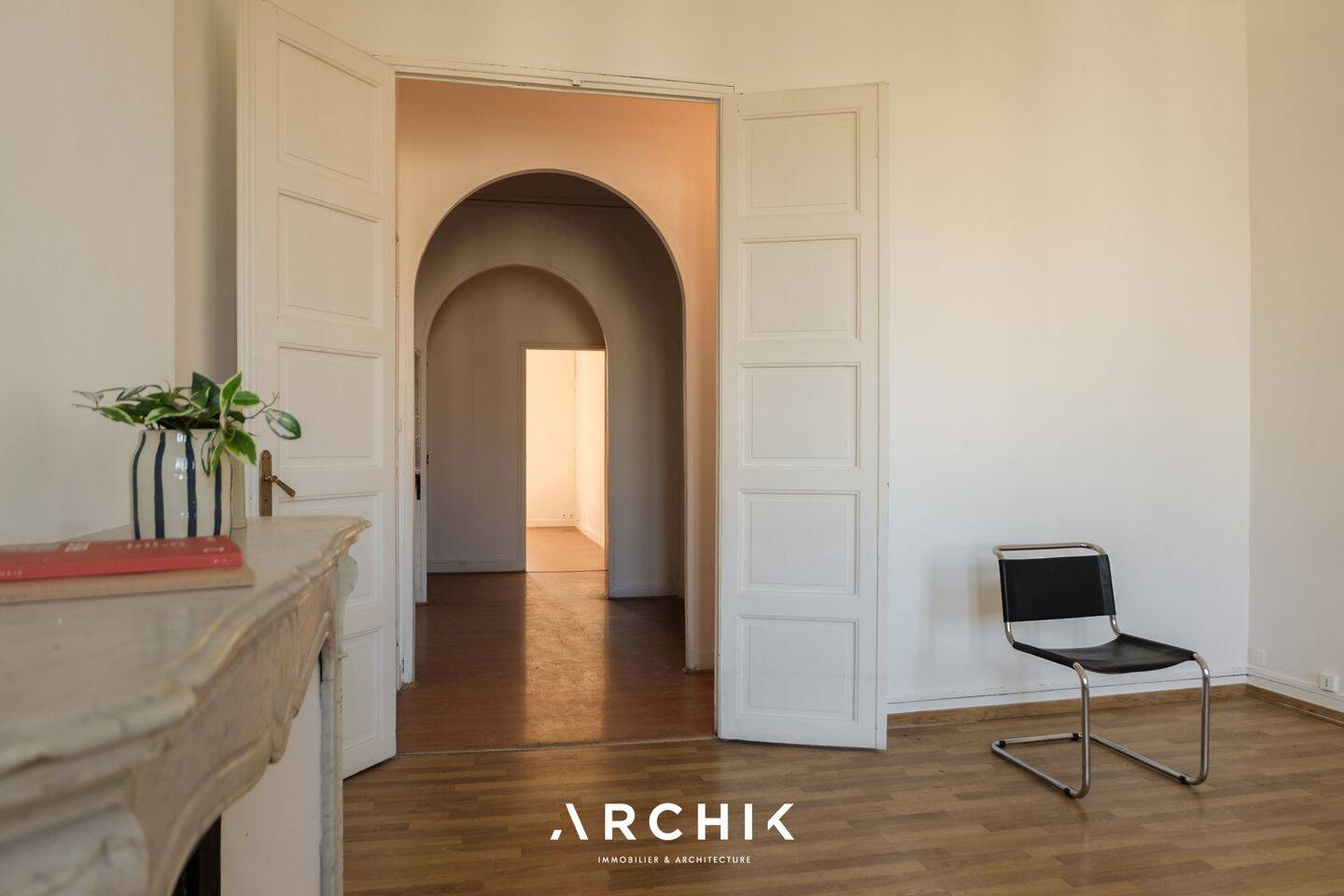 Appartement 6 pièces 185 m² · à Marseille 8ème Arrondissement · 185 m² · 565 000 €