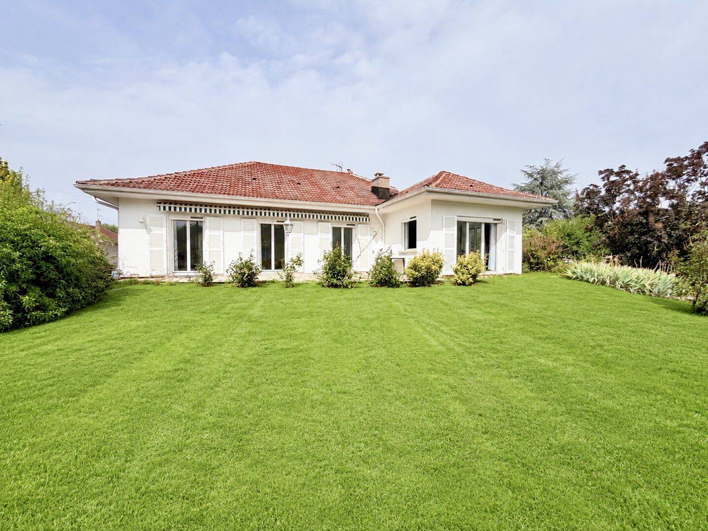 Maison 6 pièces 130 m² · à Vieux-Charmont · 130 m² · 299 000 €