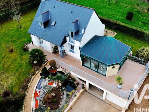 Maison à vendre 284 900 € 7 pièces 4 chambres 127 m² 2 360 m² de terrain Sixt-sur-Aff 35550