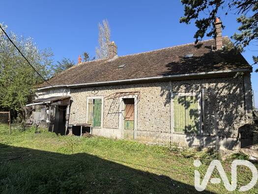 Maison à vendre 145 000 € 4 pièces 3 chambres 145 m² 982 m² de terrain Rozay-en-Brie 77540