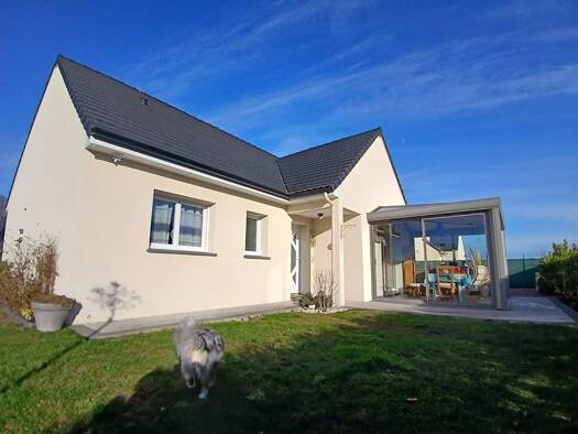 Maison de plain-pied à vendre - Première occupation 348 000 € 5 pièces 3 chambres 112 m² 670 m² de terrain Asnelles 14960