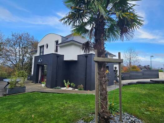 Maison à vendre 511 900 € 6 pièces 4 chambres 134 m² 720 m² de terrain Grand-Champ 56390