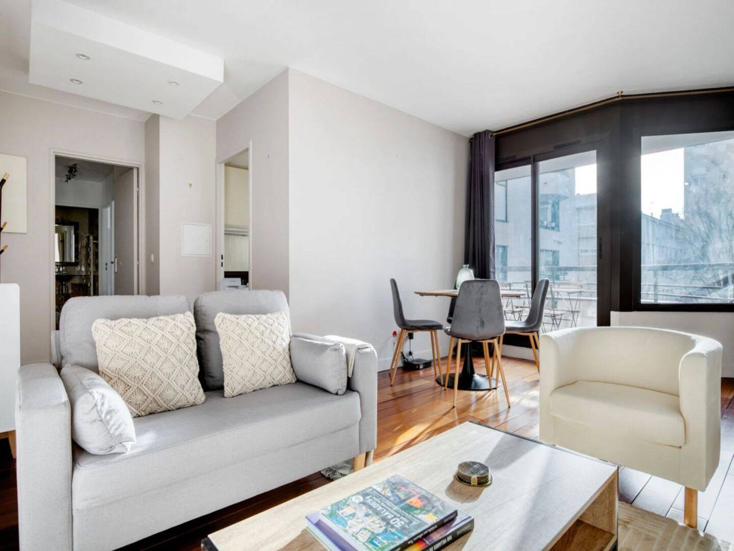Appartement 4 pièces 65 m² · à Levallois-Perret · 65 m² · 1 300 €