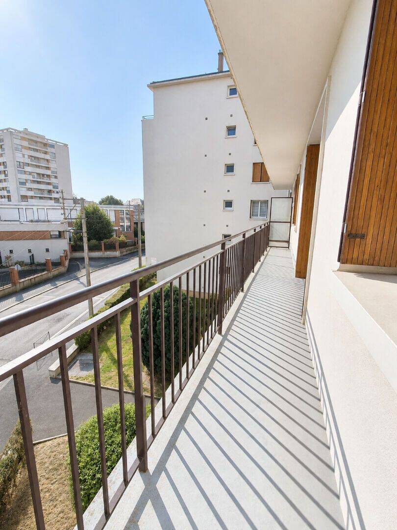 Appartement 3 pièces 70 m² · à Châlons-en-Champagne · 70,3 m² · 730 €