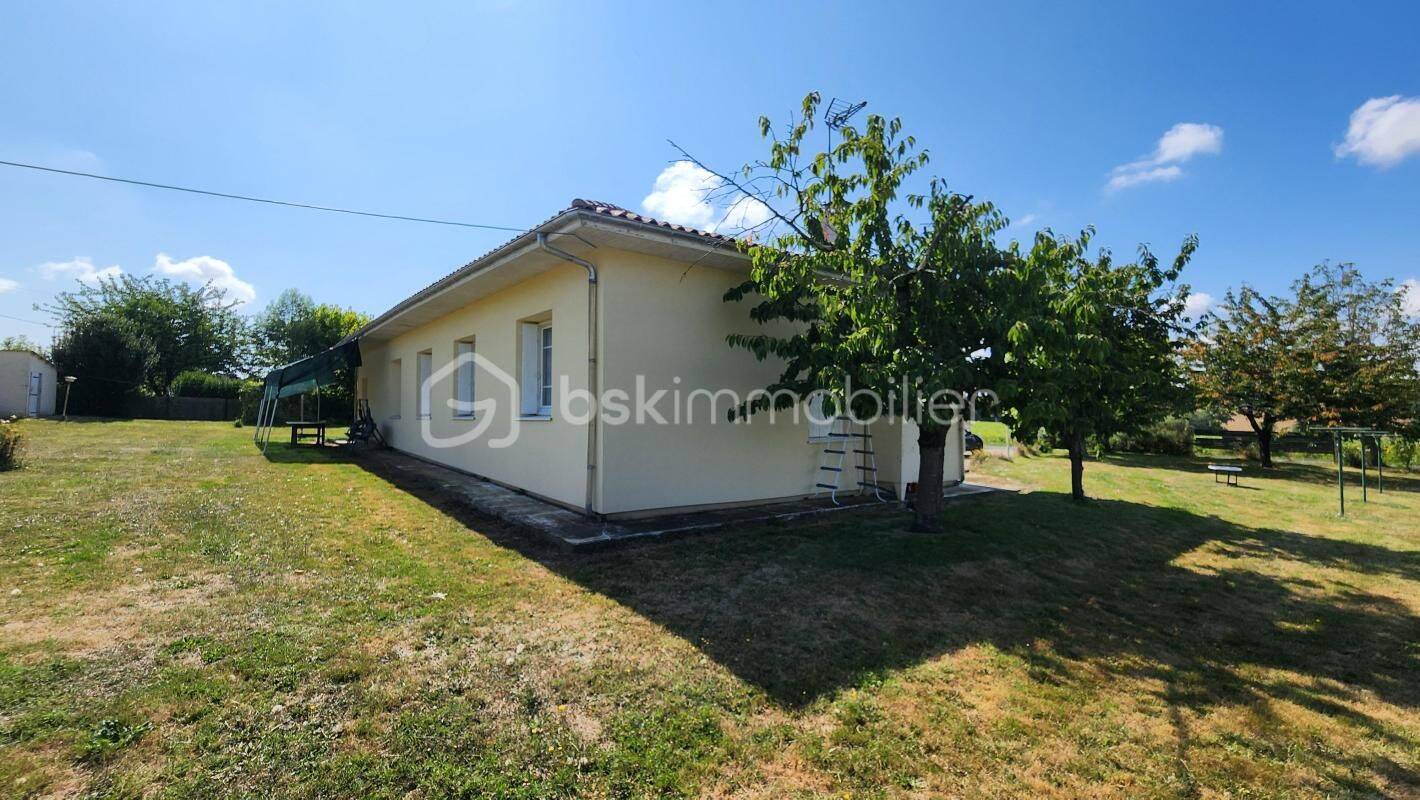 Maison 5 pièces 119 m² · à Seyches · 119 m² · 194 000 €