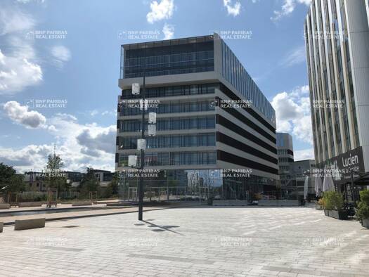 Espace bureau à louer 4 924 € 2 510 m² de bureaux divisible à partir de 311 m² Bonnevay - La Soie - Les Brosses Villeurbanne 69100