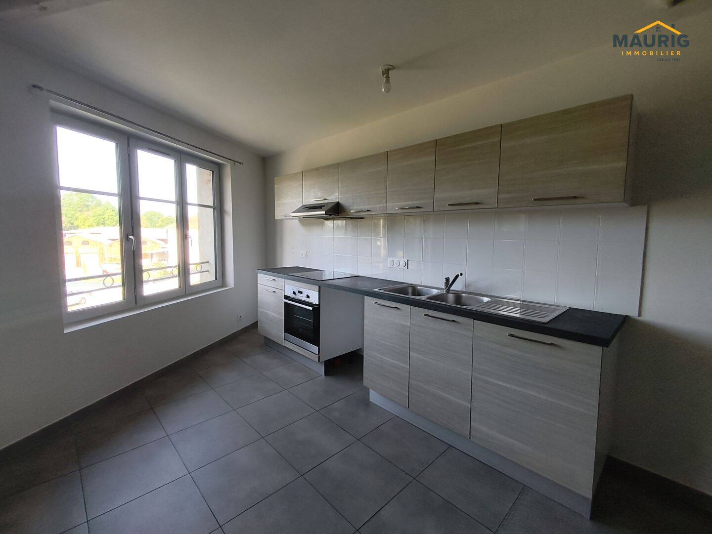Appartement 3 pièces 81 m² · à Casteljaloux · 80,9 m² · 547 €