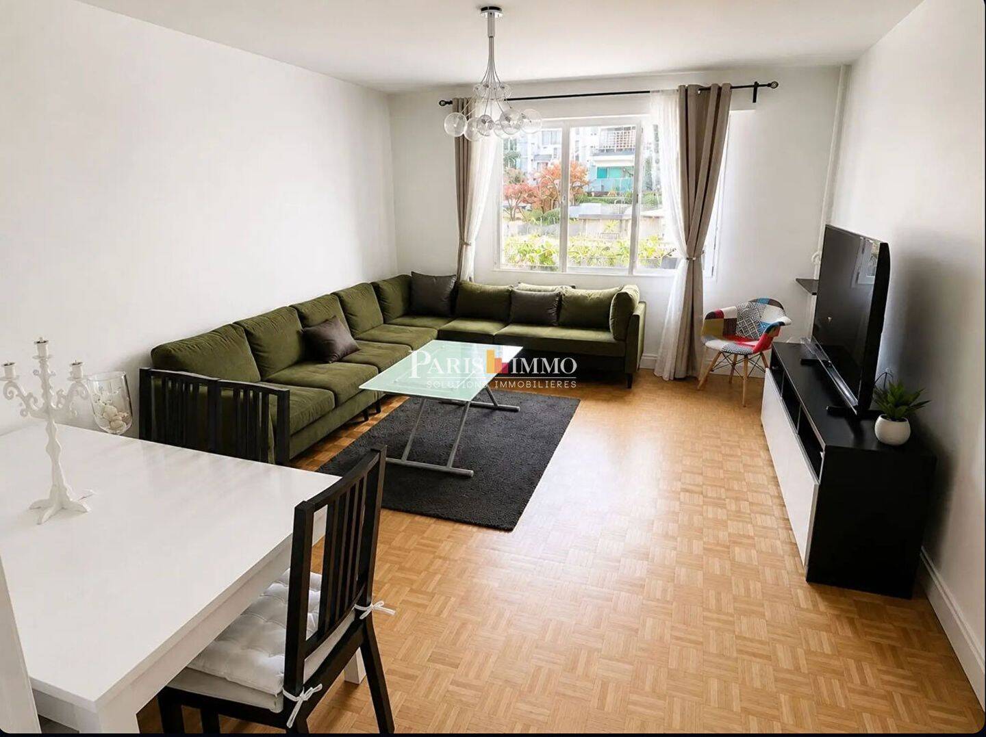 Appartement 3 pièces 65 m² · à Paris 15ème Arrondissement · 65 m² · 2 465 €/mois
