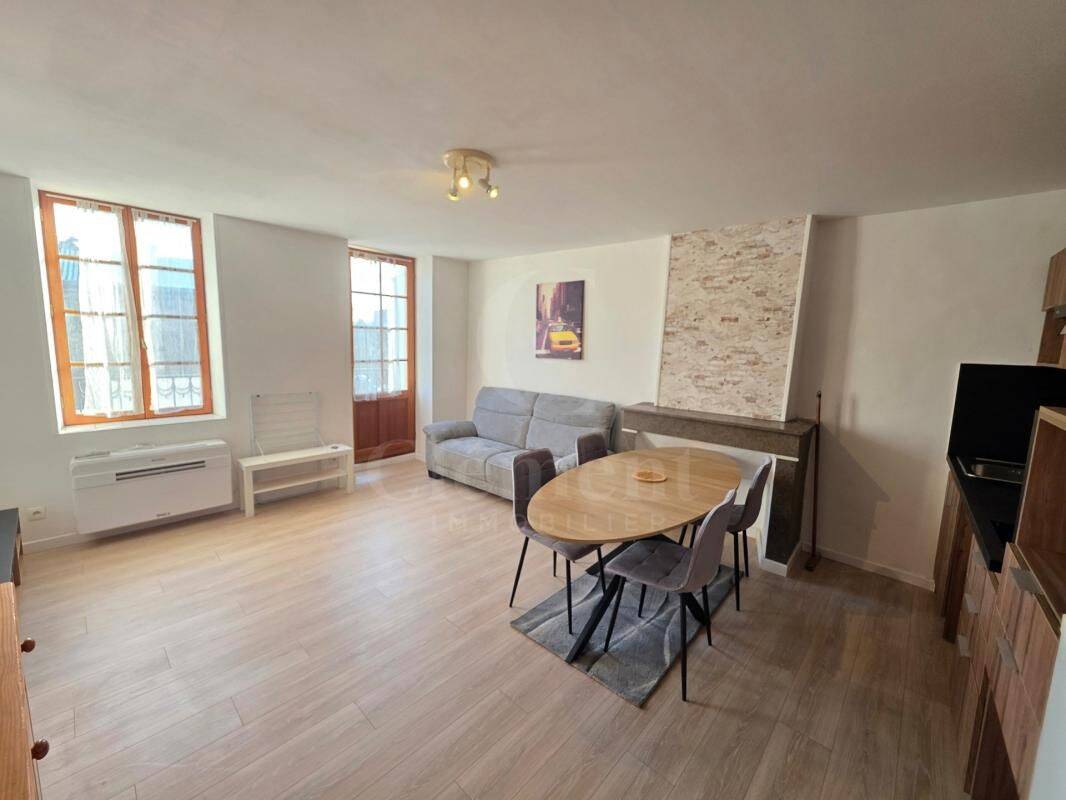 Appartement 2 pièces 34 m² · à Pont-Saint-Esprit · 34 m² · 524 €