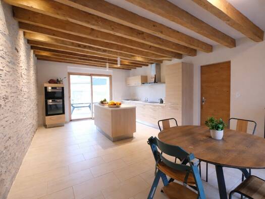 Maison à vendre 399 000 € 5 pièces 3 chambres 162 m² 427 m² de terrain Zone d'Activité Trélazé 49800