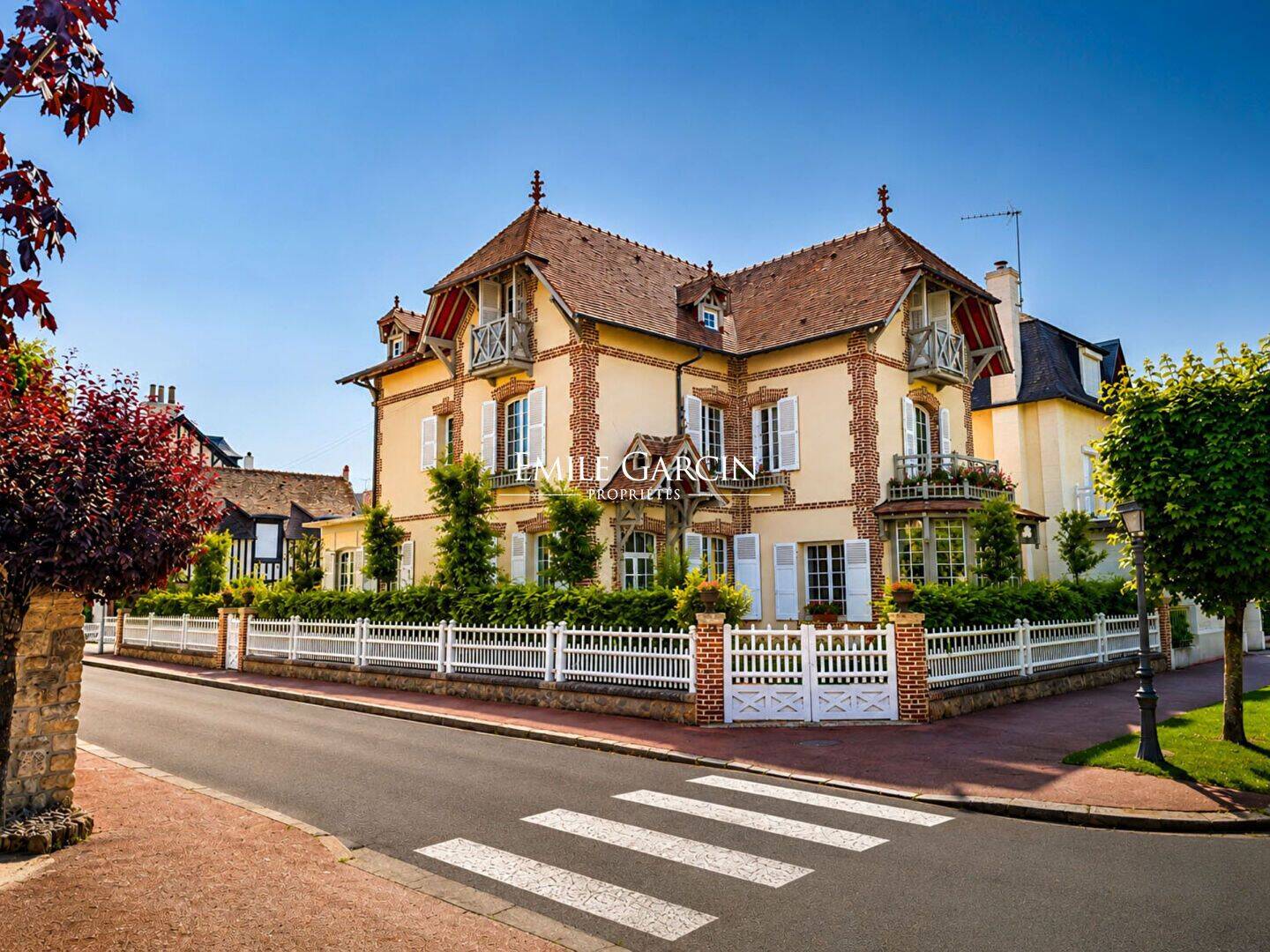 Maison 10 pièces 307 m² · à Deauville · 307 m² · 4 465 000 €