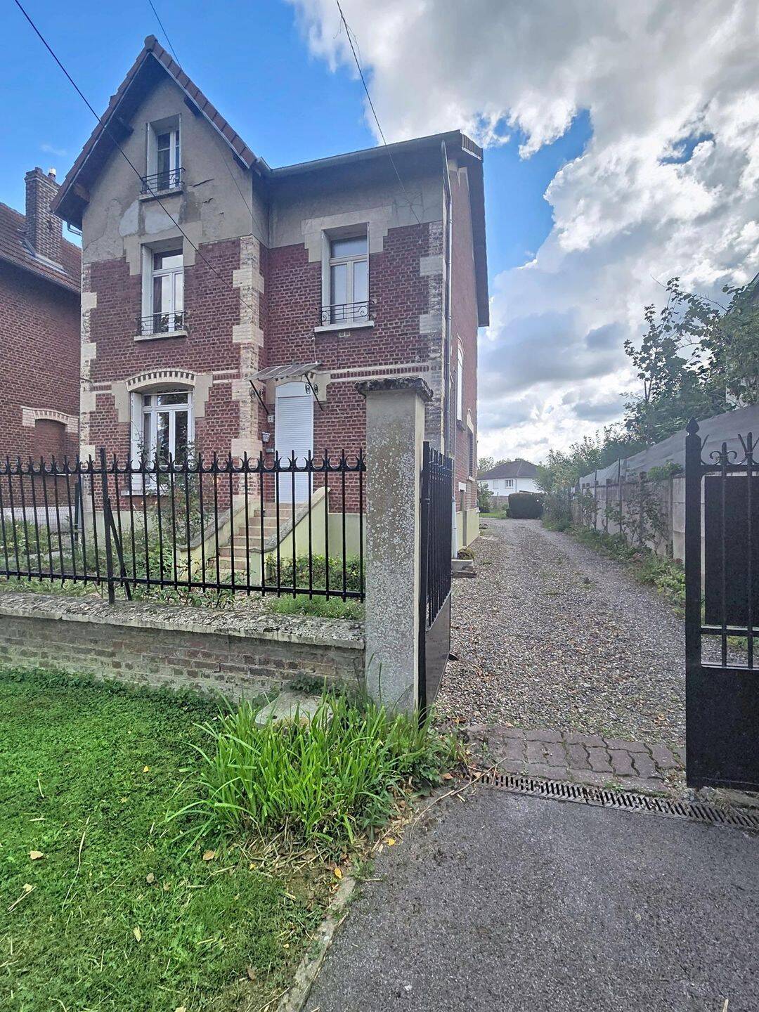 Maison 6 pièces 123 m² · à La Fère · 123 m² · 125 900 €