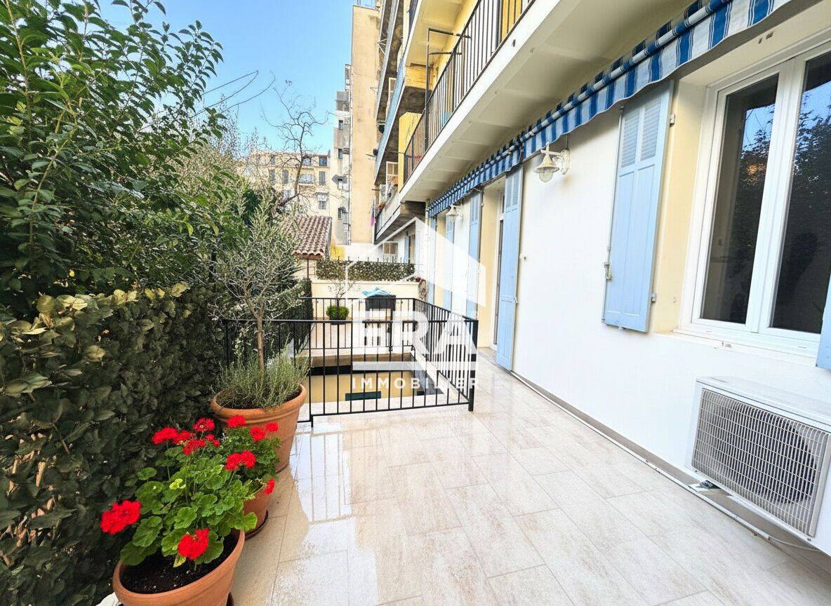 Appartement 4 pièces 99 m² · à Marseille 5ème Arrondissement · 98,5 m² · 320 000 €