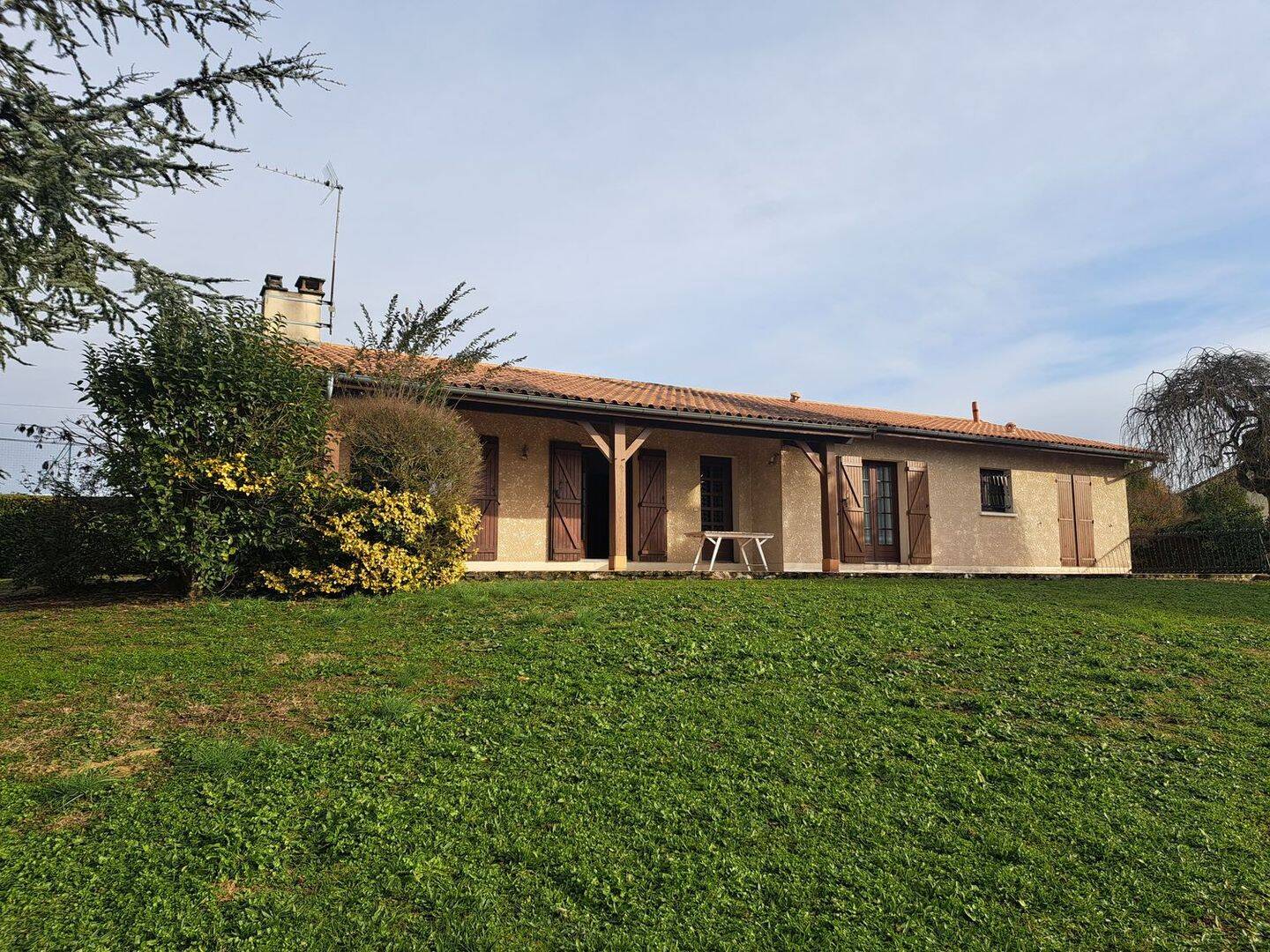 Maison 5 pièces 145 m² · à Sauveterre-de-Guyenne · 145 m² · 250 000 €
