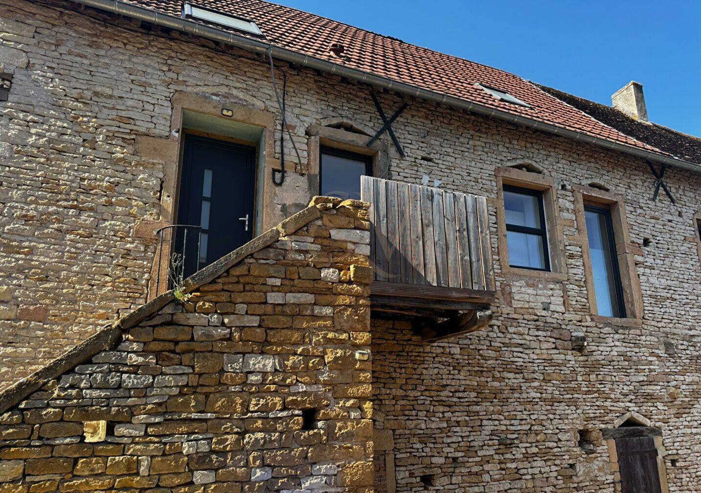Maison 4 pièces 94 m² · à Cluny · 94 m² · 235 000 €