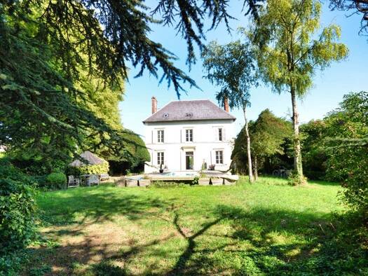 Maison à vendre 440 000 € 7 pièces 5 chambres 186 m² 5 945 m² de terrain Romigny 51170