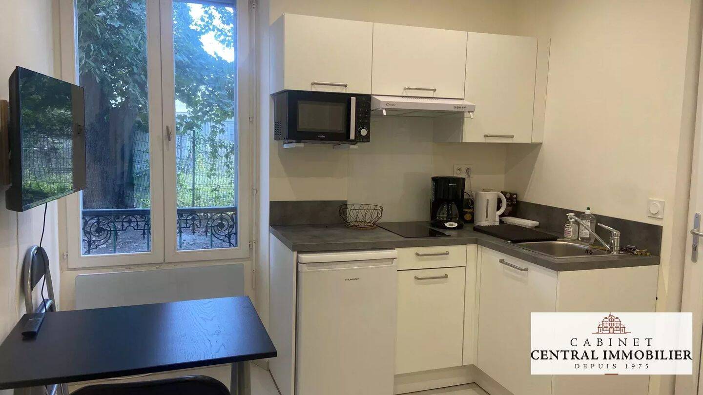 Appartement 1 pièce 16 m² · à Romilly-sur-Seine · 15,6 m² · 380 €